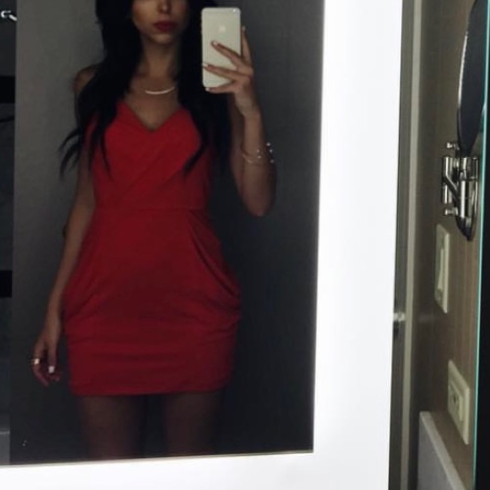 BCBG Summer Red Form fitting Party Dress